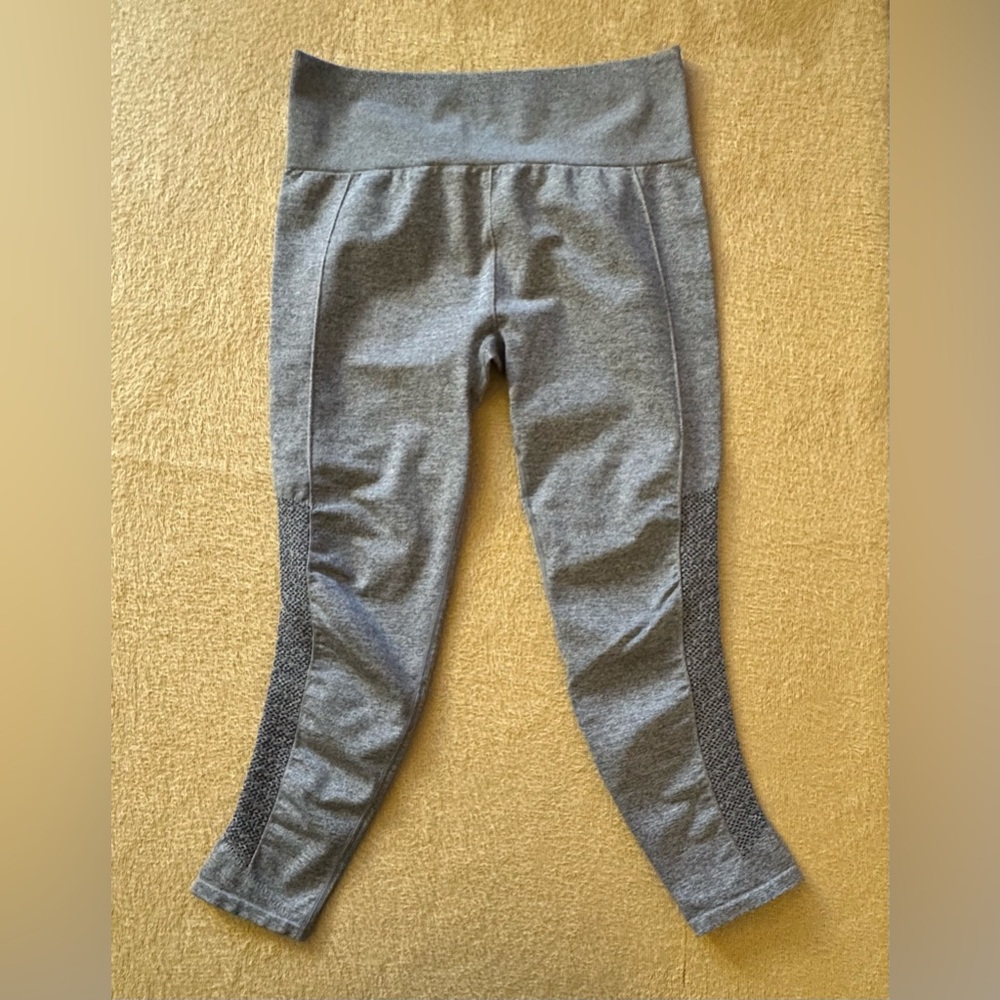 Fabletics Gray Cropped Leggings with Textured Side Panels